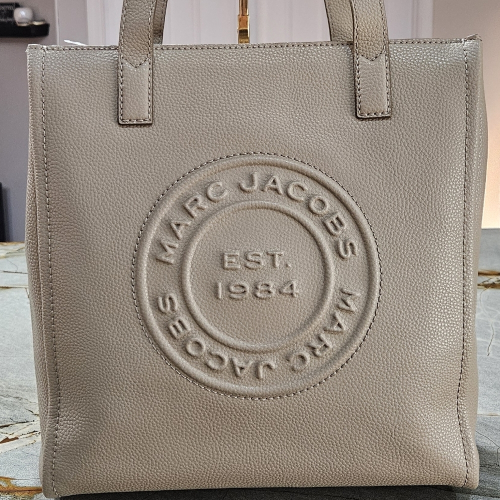 Marc Jacobs Taupe Tote Bag Large - Picture 13 of 13